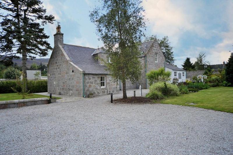 Schoolhouse Bed & Breakfast Ballater Eksteriør bilde